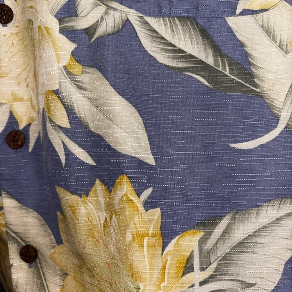 100% SILK Tommy Bahama Short Sleeve Button Down SZ XL - Picture 3 of 6